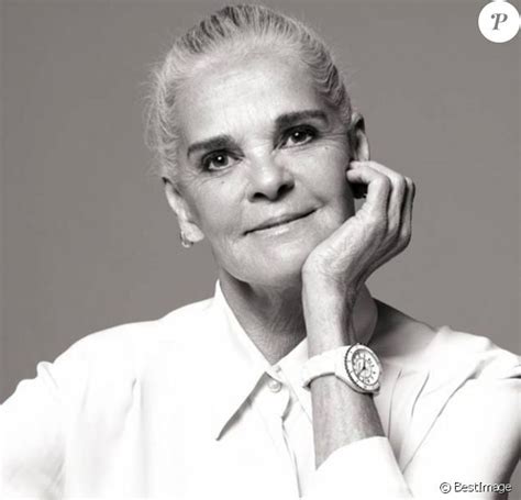 ali macgraw chanel